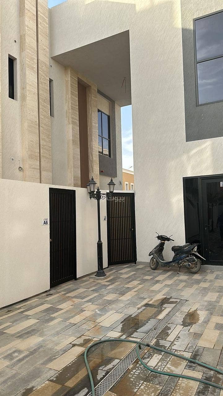 4 Bedrooms Villa For Rent in Al Narjis, Riyadh