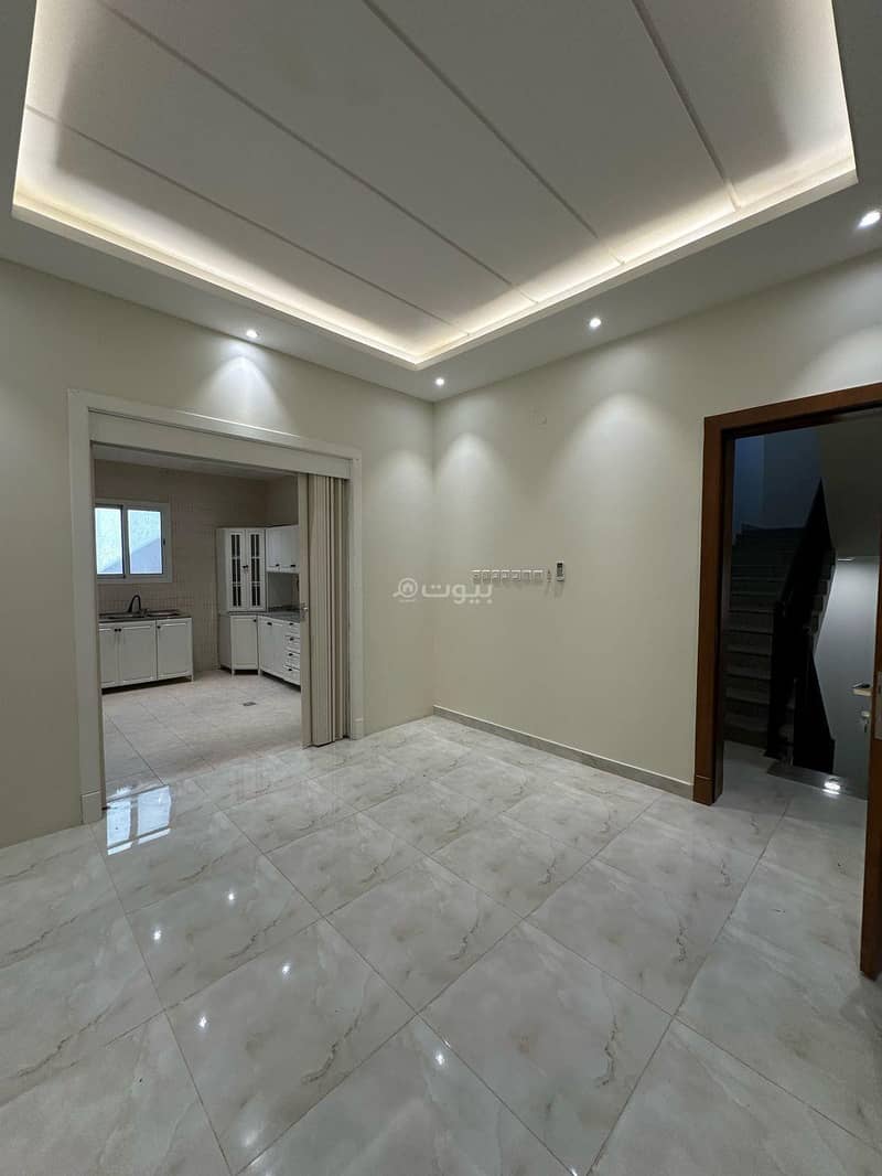 شقة دوبلكس واسعة للإيجار – حي العارض