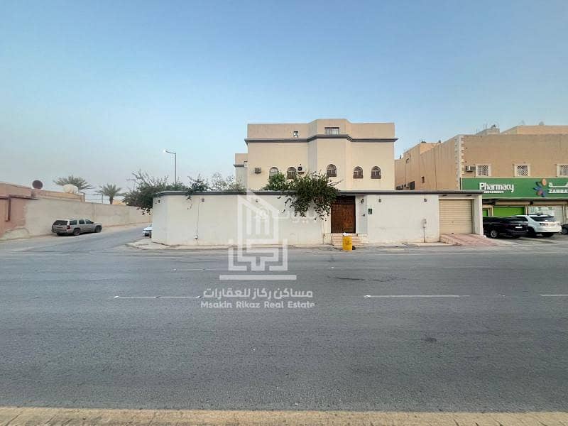 أرض زاوية للبيع في موقع مميز - شارعين تجاري وسكني أرض زاوية للبيع في موقع مميز - شارعين تجاري وسكني