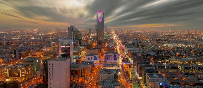 ما هي أبرز المشاريع العقارية في حي المروج الرياض ؟