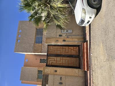 5 Bedroom Villa for Sale in North Riyadh, Riyadh - Villa in North Riyadh，Al Yasmin 5 bedrooms 4500000 SAR - 87672928