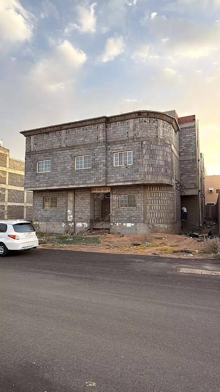 Studio Building For Sale Shuran, Madina