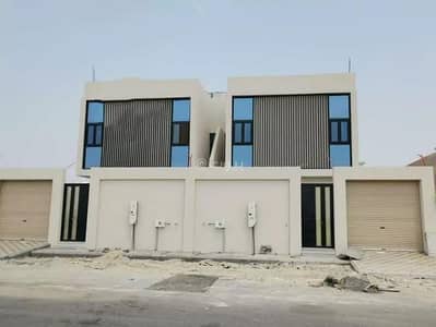 6 Bedroom Villa for Sale in King Fahd Suburb, Dammam - Villa for Sale in King Fahd Suburb, Dammam
