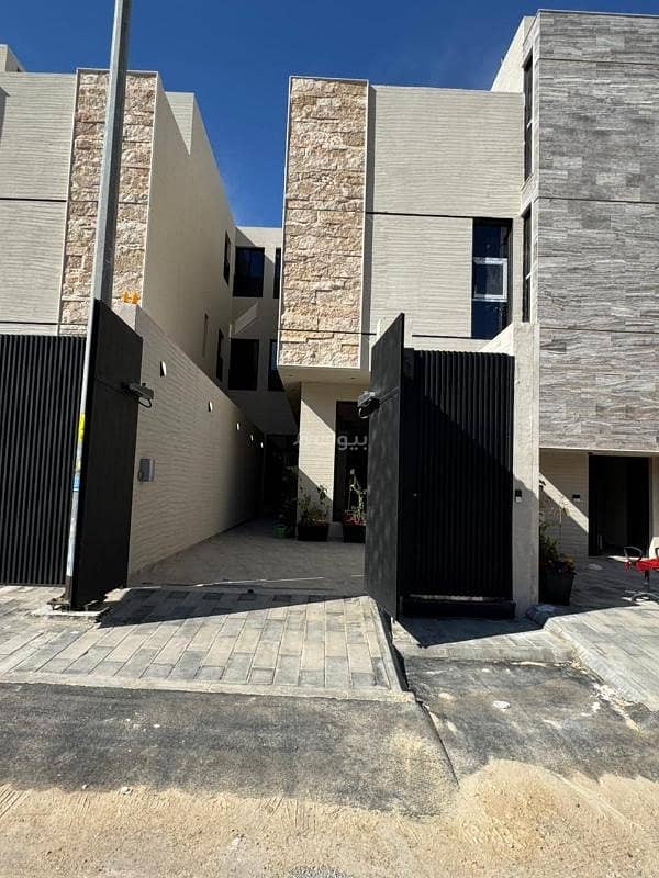 Floor in East Riyadh，Qurtubah 3 bedrooms 1800000 SAR - 87663416