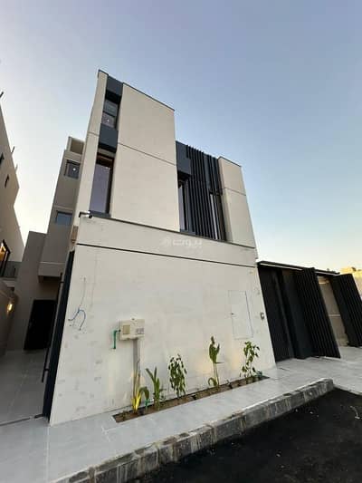 4 Bedroom Villa for Sale in East Riyadh, Riyadh - Villa in East Riyadh，Al Rimal 4 bedrooms 3100000 SAR - 87673358