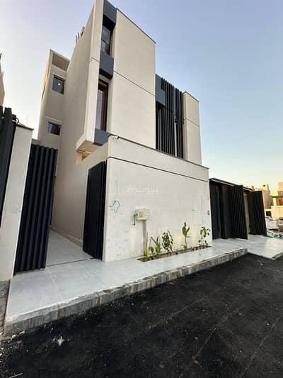 فیلا 5 غرف نوم للبيع في شرق الرياض، الرياض - فيلا مودرن درج داخلى مع شقة ٣١٢ متر بحى الرمال قريب الثمامه