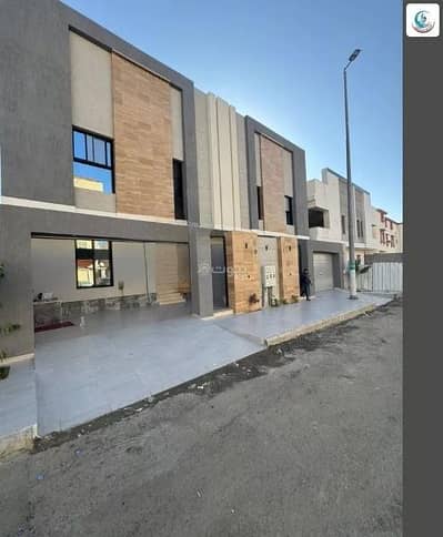 4 Bedroom Villa for Sale in Al Nwwariyah, Makkah - Villa For Sale in Al Nwwariyah, Makkah