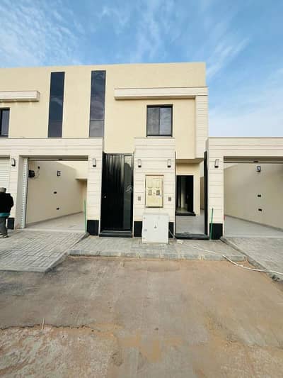 دور 4 غرف نوم للبيع في شرق الرياض، الرياض - للبيع تاون هاوس ارضى بحى الرمال - رقم العرض 669