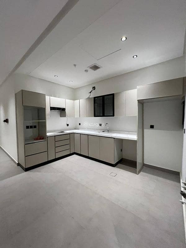 4 bedroom apartment for rent in Al Ramal, Riyadh