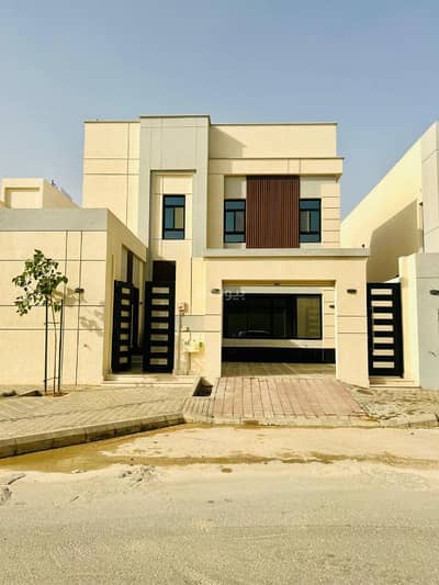 8 Bedroom Villa for Sale in East Riyadh, Riyadh - Villa for sale in Riyadh.