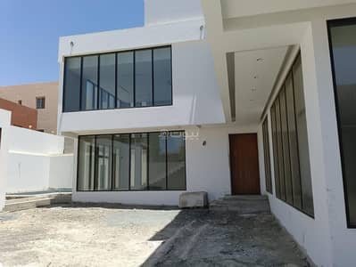 7 Bedroom Villa for Sale in North Jeddah, Jeddah - Luxurious Custom-Built Villa for Sale in North Obhur – Al Zumurrud District – 625 m²