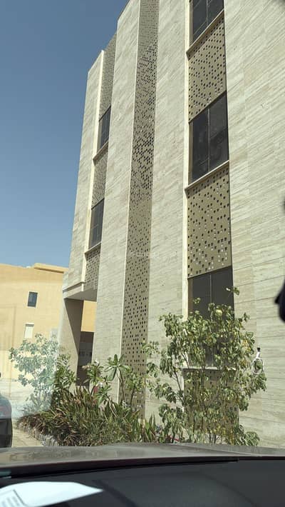 3 Bedroom Flat for Rent in West Riyadh, Riyadh - Apartment in West Riyadh，Al Mahdiyah 3 bedrooms 62000 SAR - 87675493