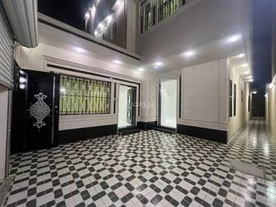 9 Bedroom Villa for Sale in East Riyadh, Riyadh - Villa for Sale in Al Rimal, East Riyadh