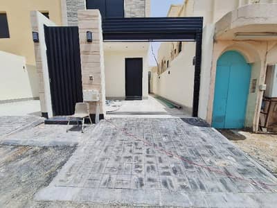 دور 3 غرف نوم للبيع في شرق الرياض، الرياض - دور أرضي حي النهضه شرق الرياض موقع ممتاز بالقرب من جميع الخدمات والطرق الرئيسيه