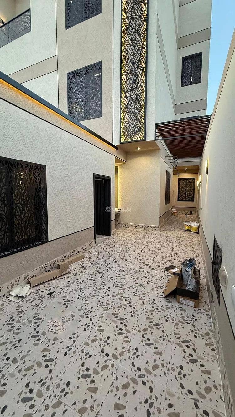 Apartment For Sale in Al Difa, Madina