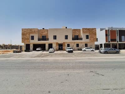 فلیٹ 4 غرف نوم للبيع في شرق الرياض، الرياض - شقه دور ارضي حي الرمال شرق الرياض