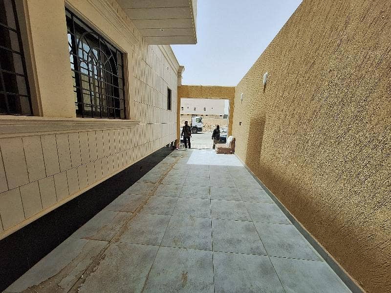 دور ارضي للبيع مدخل سيارة الرياض حي البيان