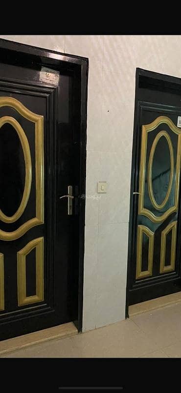 3 Bedroom Flat for Rent in West Riyadh, Riyadh - For rent, a three-bedroom apartment in Dhahrat Laban with a kitchen and two bathrooms.