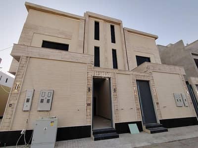 دور 3 غرف نوم للبيع في شرق الرياض، الرياض - ممتلكات للبيع