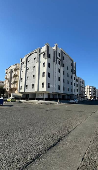 فلیٹ 4 غرف نوم للايجار في شمال جدة، جدة - شقة 4 غرف نوم للإيجار في المشرفة، جدة