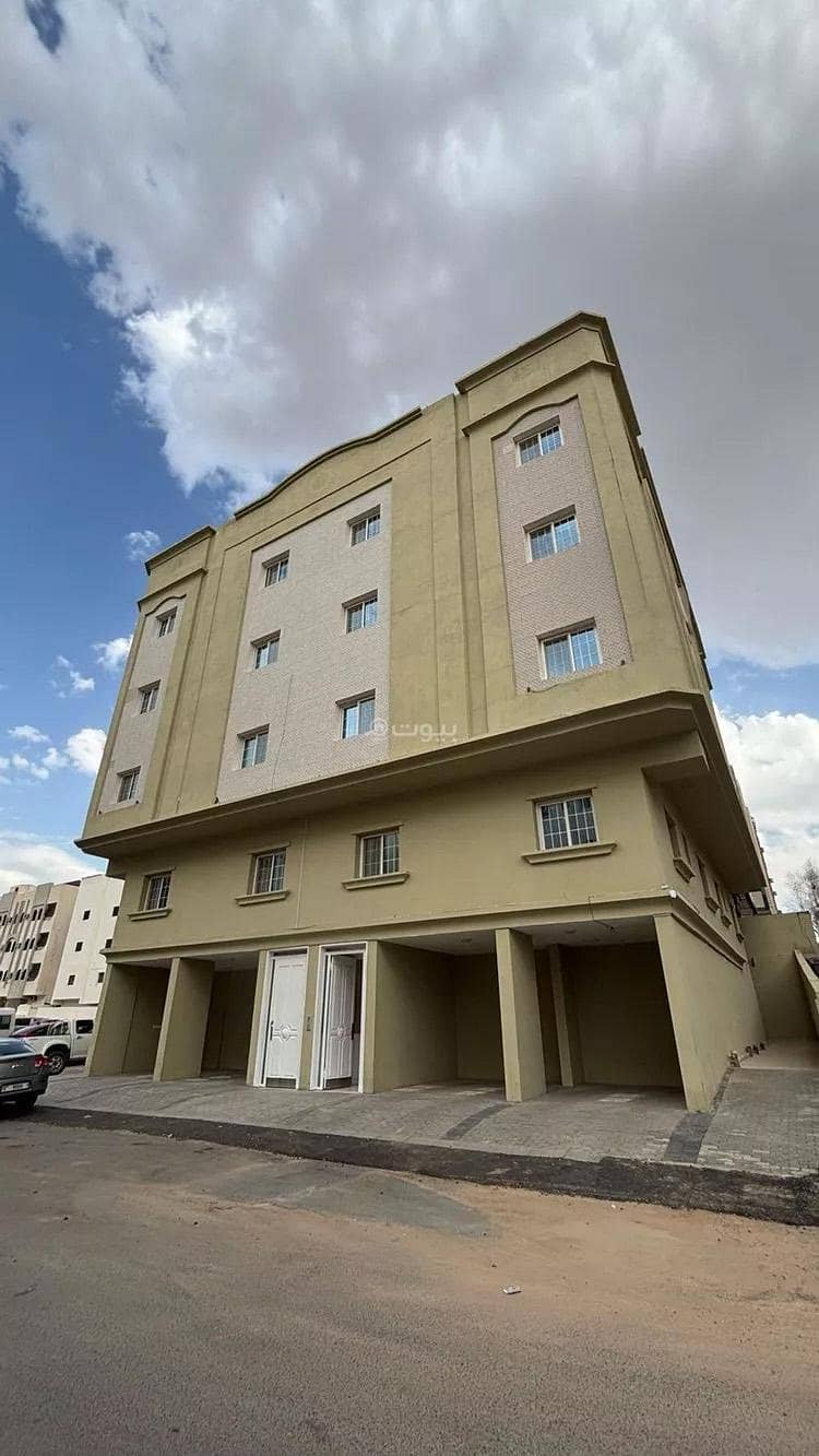 Apartment For Sale in Al Anabis, Madina
