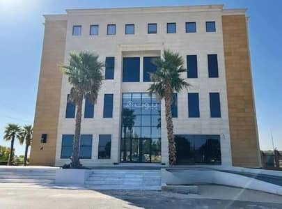 Office for Rent in Amal District, Al Bukayriyah - Office For Rent in Al Bukayriyah،  Amal District