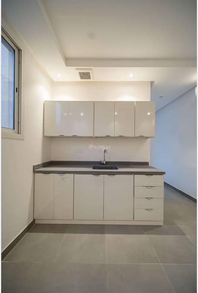 1 Bedroom Flat for Rent in North Riyadh, Riyadh - Sulaymaniyah Compound | One-bedroom apartment with a separate kitchen and bathroom