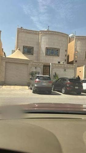 فیلا 3 غرف نوم للبيع في شمال الرياض، الرياض - فيلا للبيع في شارع المرصاد, حي الوادي, مدينة الرياض, منطقة الرياض