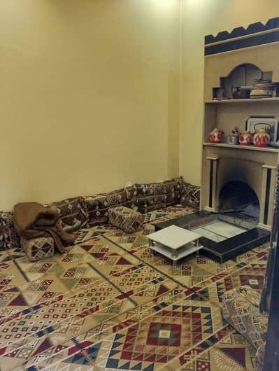 فیلا 5 غرف نوم للبيع في غرب الرياض، الرياض - فيلا 7 غرف نوم للبيع في ظهرة لبن، الرياض