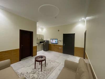 1 Bedroom Apartment for Rent in Central Jeddah, Jeddah - Furnished apartment for rent in Jeddah al-Hamra for monthly and yearly rent