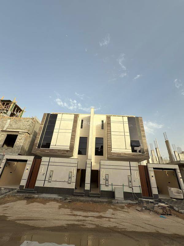 5 bedroom villa for sale in Al Janaderiyah, Riyadh 5 bedroom villa for sale in Al Janaderiyah, Riyadh