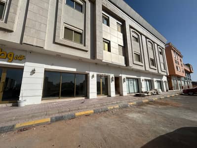 Exhibition Building for Rent in Mahzur, Madina - 3 Exhibitions for annual rent in Wadi Mahdhoor, Medina