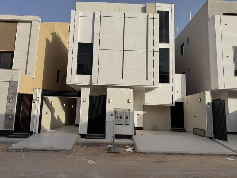 للبيع دور ارضي حي الرمال تصميم مودرن موقع ممتاز قريب من الخدمات للبيع دور ارضي حي الرمال تصميم مودرن موقع ممتاز قريب من الخدمات