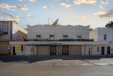 8 Bedroom Villa for Sale in North Jeddah, Jeddah - Duplex villa in Crossing Continents North Obhr Al Shamali (Al Bayed) near Al Buturji University
