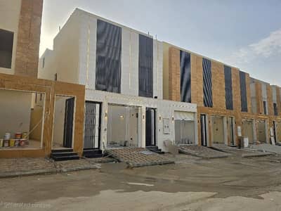 5 Bedroom Villa for Sale in West Riyadh, Riyadh - Townhouse for sale in Tuwaik