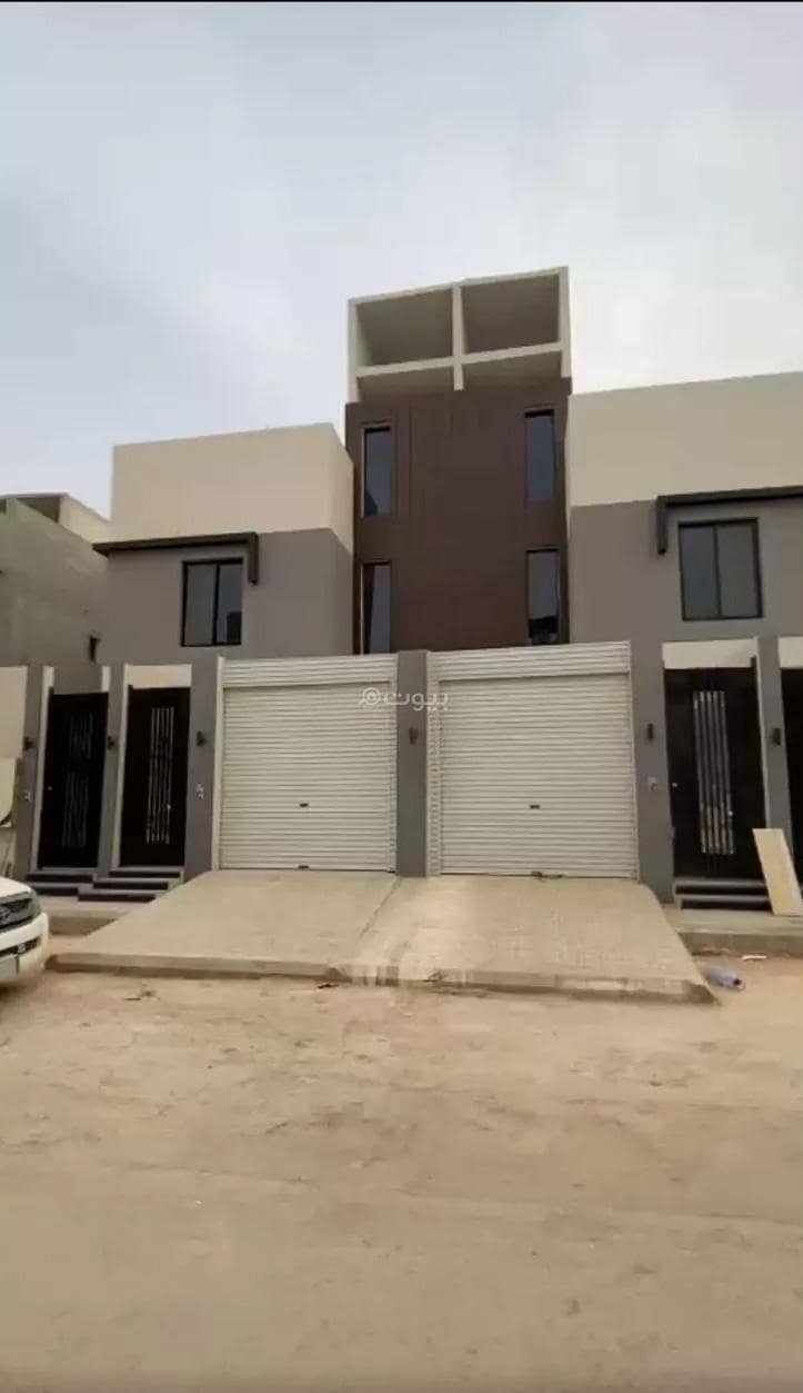 Floor For Sale in Okaz, South Riyadh