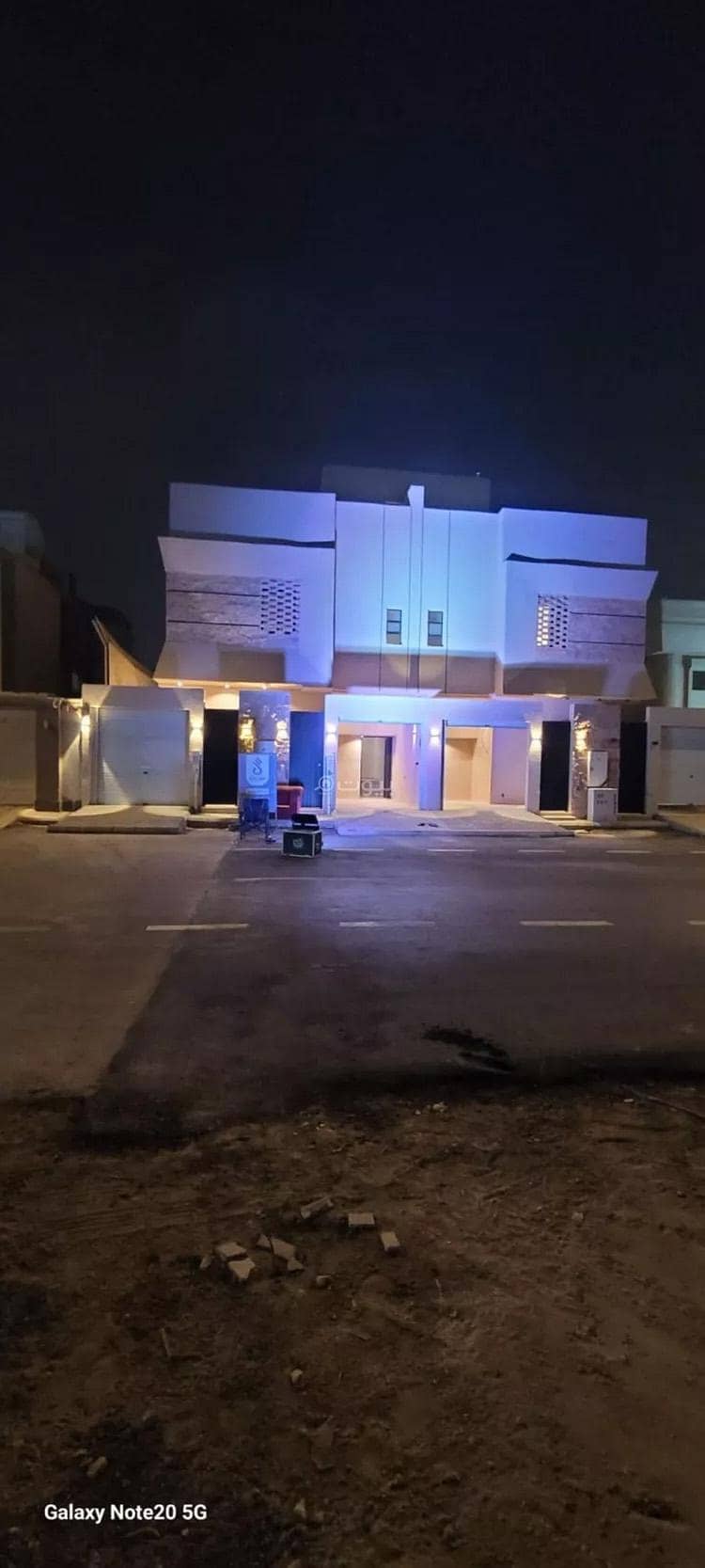 Floor For Sale in Al Suwaidi Al Gharabi, West Riyadh