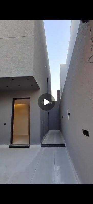 دور 5 غرف نوم للبيع في شرق الرياض، الرياض - تاون هاوسي أرضى فاخر للبيع لراغبي الفرص الاستثمارية