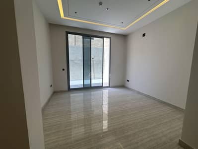 شقة 4 غرف نوم للبيع في شرق الرياض، الرياض - Naseem district behind Khurais Road