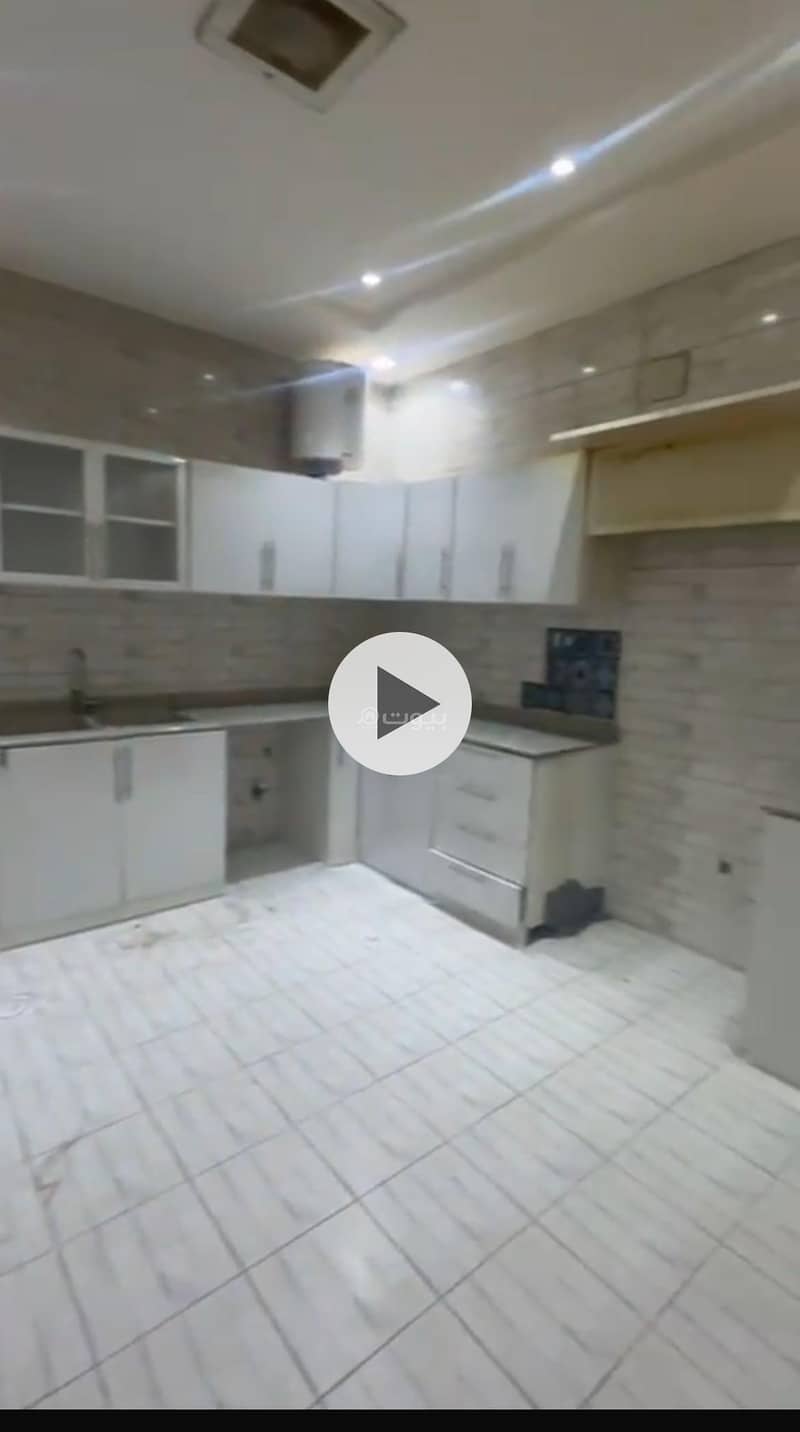 Negotiable price for a ground floor apartment in a villa for rent