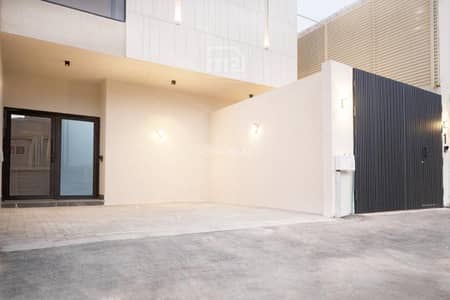 3 Bedroom Floor for Rent in East Riyadh, Riyadh - Apartment for rent on Ambassadors Street, Rawdah neighborhood, Riyadh city, Riyadh region