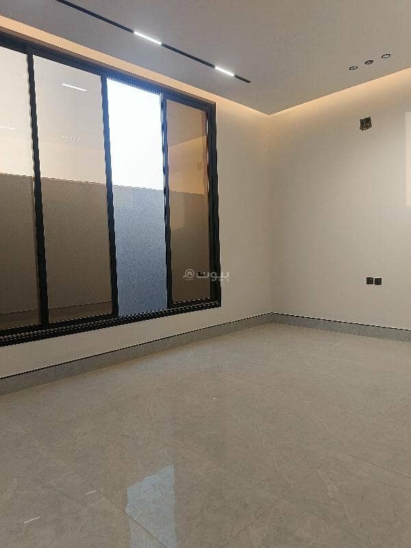 Apartment in East Riyadh，Al Rimal 5 bedrooms 680000 SAR - 87675831