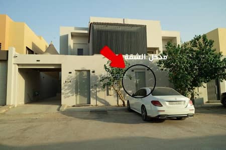 فیلا 5 غرف نوم للبيع في شمال الرياض، الرياض - للبيع فلة بشقة مؤجره بحي النرجس