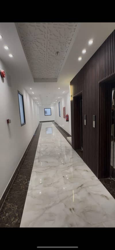 فلیٹ 4 غرف نوم للبيع في شرق الرياض، الرياض - Apartments in Al Ramal district close to services in the best location in Al Ramal