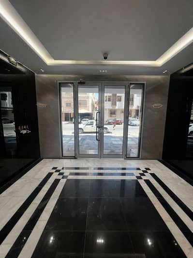 5 Bedroom Flat for Sale in North Jeddah, Jeddah - 5 Bedroom Apartment For Sale   , Jeddah