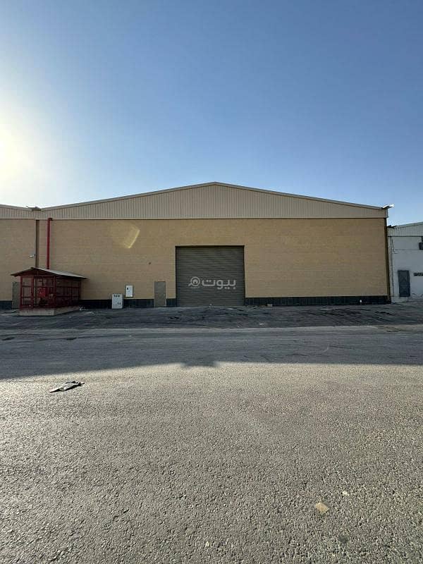Factory for rent - Riyadh, Al Sulay district - 1200 sqm