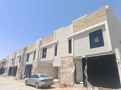 6 Bedroom Floor for Sale in East Riyadh, Riyadh - Floor in East Riyadh，Al Munsiyah 6 bedrooms 1700000 SAR - 87679773