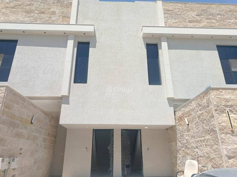 Floor in East Riyadh，Al Munsiyah 4 bedrooms 1700000 SAR - 87679792