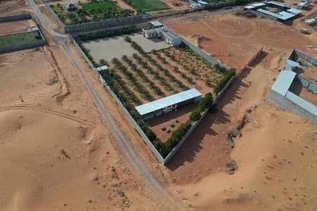 2 Bedroom Rest House for Sale in Al Hazm w Bataynah - Farm or resort for sale