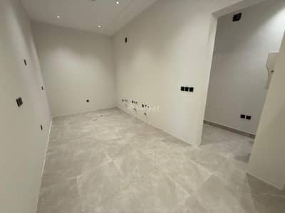 3 Bedroom Apartment for Sale in East Riyadh, Riyadh - Apartment in East Riyadh，Al Yarmuk 3 bedrooms 1070000 SAR - 87679864